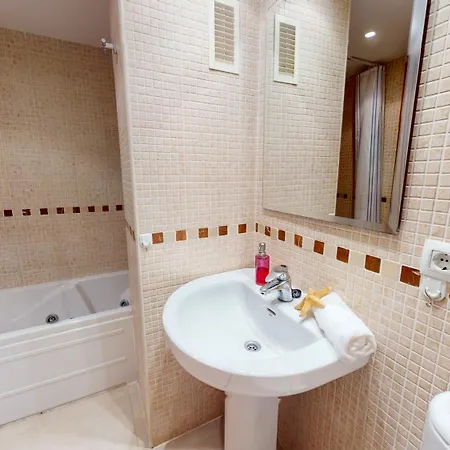 Yuka By Family Homes