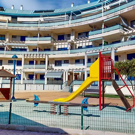 Apartment Yuka En Luminoso Con Terraza Y Piscina By Family Homes *