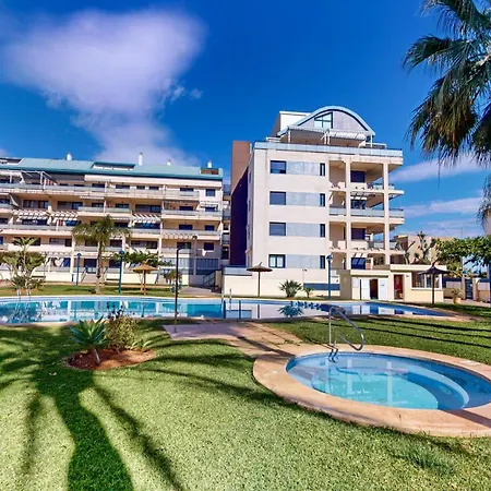 Yuka En Luminoso Con Terraza Y Piscina By Family Homes Apartment *